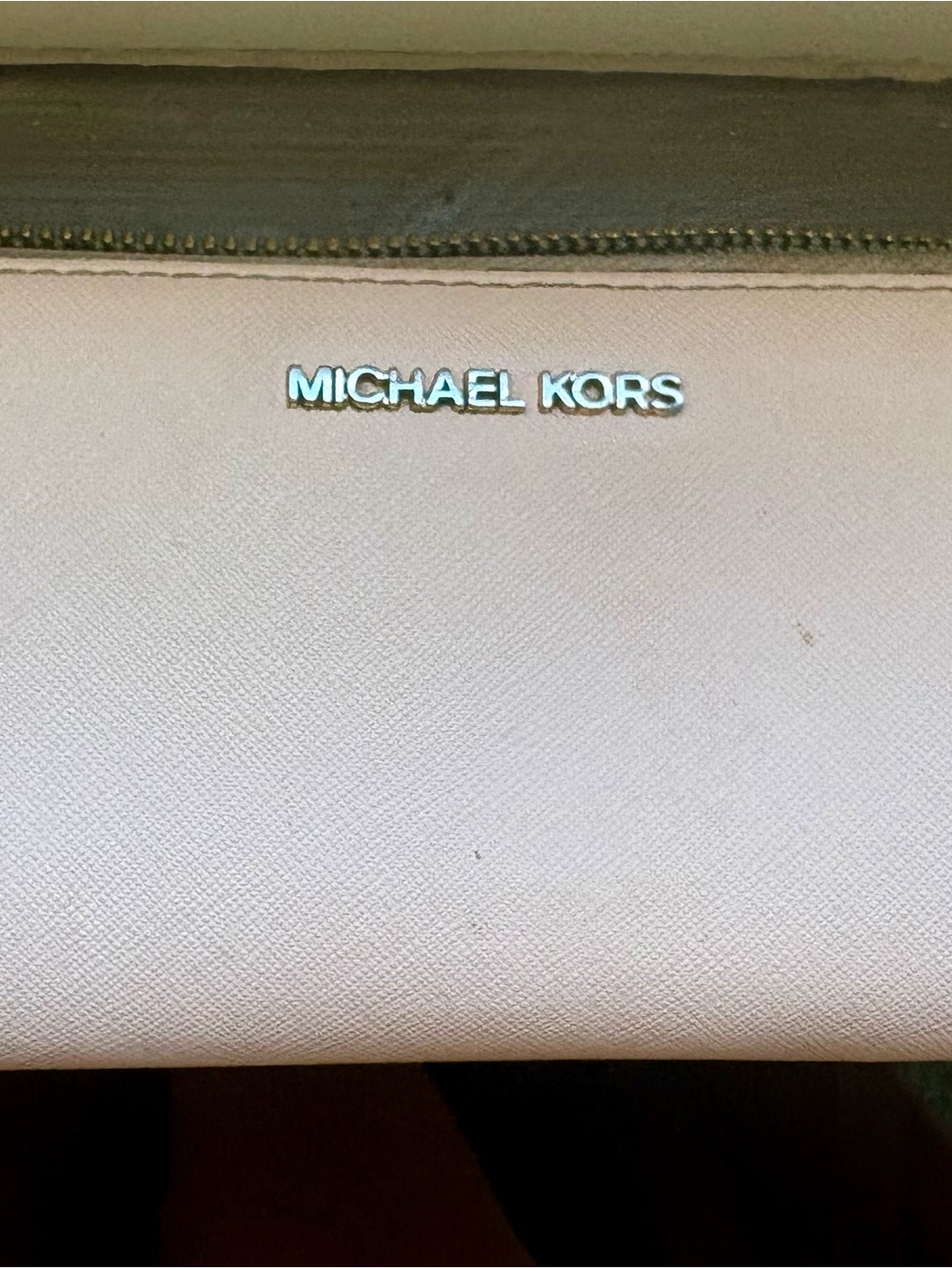 Michael Kors Pale Pink Leather wallet with Silver Logo